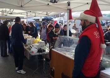 Αγροτικά προϊόντα σε εορταστικό κλίμα