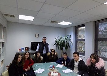 Επίσκεψη μαθητών των Εκπαιδευτηρίων Καντά στο Δήμαρχο