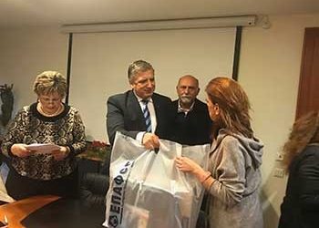 Με 50 laptop εξοπλίζονται Δημοτικά και Νηπιαγωγεία