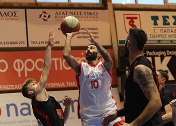 Εντός έδρας νίκη για τον Πανερυθραϊκό