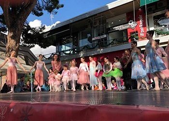 «Χριστουγεννιάτικο παραμύθι» στο κέντρο της Κηφισιάς