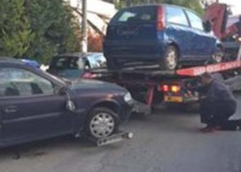 Συνεχίζεται η απομάκρυνση εγκαταλειμμένων οχημάτων