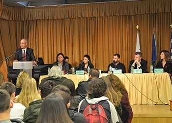 Ο Δήμος Κηφισιάς ωθεί και στηρίζει την μαθητική νεολαία να επιχειρήσει