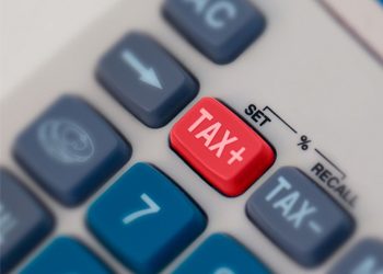 Έρχονται νέες αλλαγές στον ΦΠΑ για τις μικρομεσαίες επιχειρήσεις