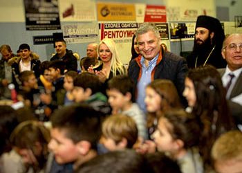 Πρωτοχρονιάτικη γιορτή για τα παιδιά της Μάνδρας