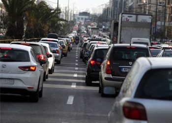 Δεν θα αλλάξουν οι πινακίδες των ΙΧ λόγω των διοδίων
