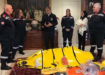Έμπρακτη στήριξη στους εθελοντές διασώστες