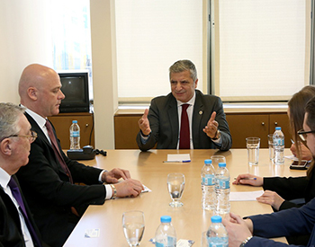 Συνάντηση Πατούλη με τον δήμαρχο Οδησσού Gennadiy Trukhanov