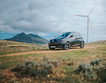 Το Groupe Renault προωθεί τα ηλεκτρικά αυτοκίνητα