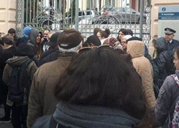 Ένταση στο υπουργείο Μακεδονίας – Θράκης για τους πλειστηριασμούς