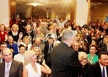 Ο Ρουβίκωνας (μπορεί να) περιμένει…