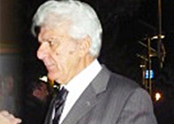 Ανεξαρτοποιήθηκε ο Κωνσταντίνος Μουζάκης