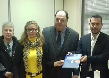 Ο Δήμος  εξασφαλίζει τους σχολικούς τροχονόμους