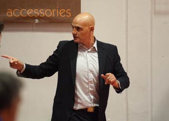 Κώστας Αρσενιάδης: «Ακόμα πιο επικίνδυνος ο “λαβωμένος” Ολυμπιακός»