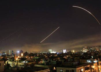 ΗΠΑ, Γαλλία και Βρετανία έπληξαν στόχους στη Συρία