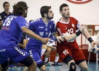 Ήττα για τον ΑΣΕ Δούκα από τον Ολυμπιακό με 23-20 στο χάντμπολ
