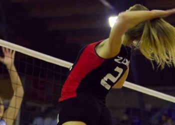 «Κρέμασε» τη φανέλα της η Έλλη Κόνιαρη