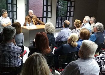 Ο Κώστας Γεωργουσόπουλος στην Δημοτική Βιβλιοθήκη