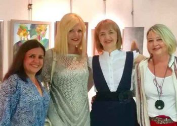 «Συγχαρητήρια στους συνδημότες μας που εκφράζουν με τόσο δημιουργικό τρόπο τις ανησυχίες τους»