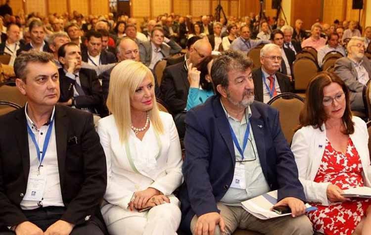 «Η Αυτοδιοίκηση δεν θα ανεχθεί άλλα «παιχνίδια στην πλάτη της»