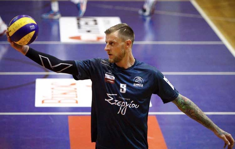 Στην κορυφαία ομάδα της Volley League ο Τέιλορ Χαντ