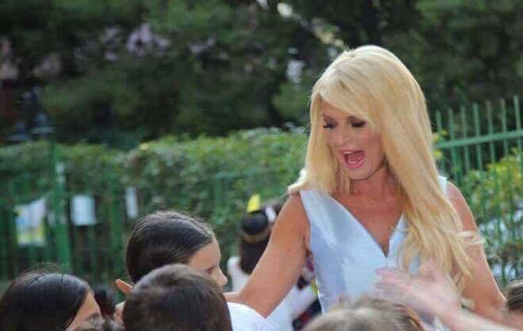 «Να τιμήσουμε τη Μητέρα με πράξεις και όχι με “ευχολόγια”»