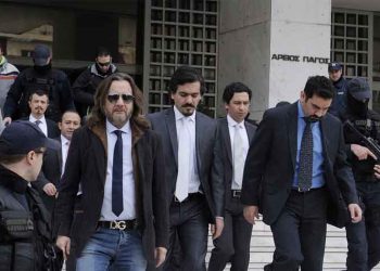 Άσυλο έδωσε το ΣτΕ σε έναν από τους οκτώ Τούρκους στρατιωτικούς