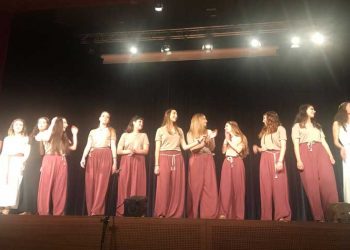 «Αντιγόνη» στο Δημοτικό Θέατρο από το 1ο ΓΕΛ Πεύκης