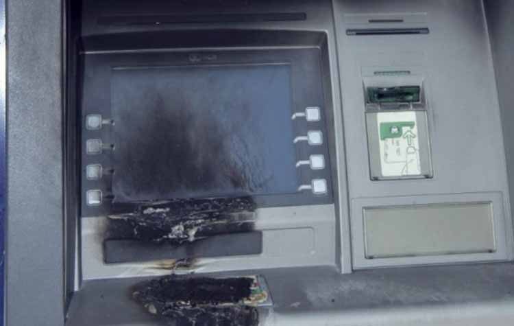 Απόπειρα διάρρηξης ΑΤΜ στη Λυκόβρυση