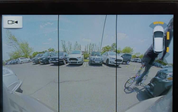 Το νέο Ford Focus προσφέρει νέα τεχνολογία κάμερας για την όπισθεν