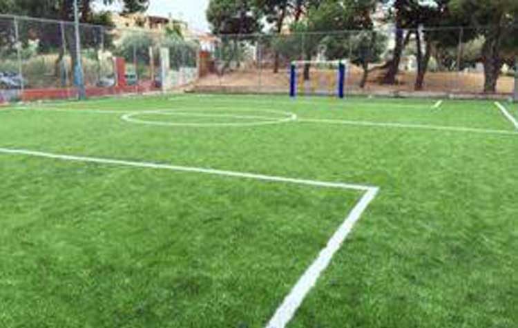 «Φρεσκαρίστηκαν» τα γήπεδα 5Χ5 στο 7ο & 9ο  Δημοτικά Σχολεία