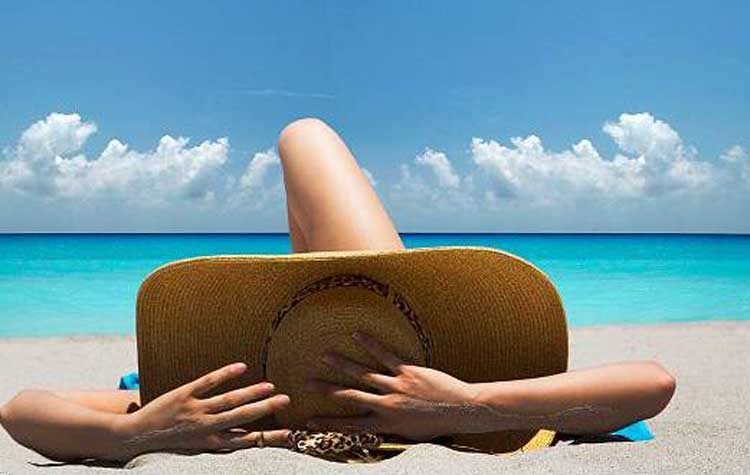 Ήλιος: Ποιοι κινδυνεύουν να παρουσιάσουν βλάβες στα μάτια