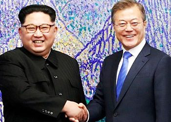 Μουν και Κιμ: Κορεατική ειρήνη, αντί για πόλεμο;