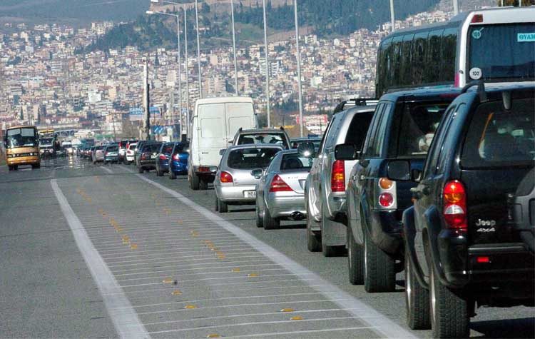 Αυξημένα τα μέτρα της Τροχαίας ενόψει τριημέρου Αγίου Πνεύματος