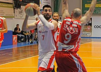 Αυλαία στο πρωτάθλημα με νίκη για τον Πανερυθραϊκό