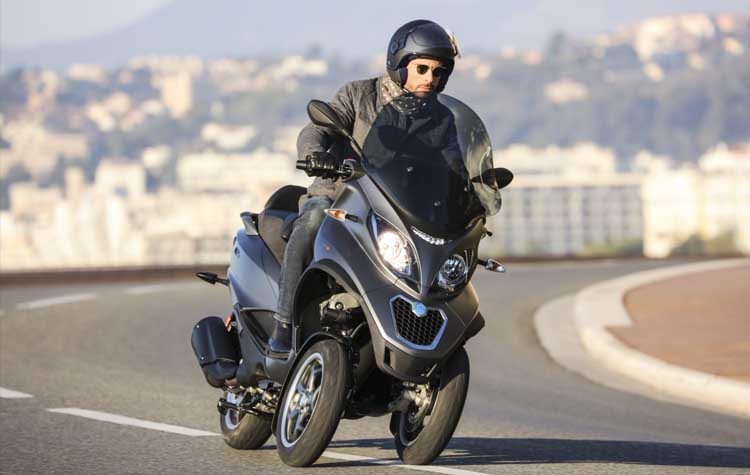 Piaggio MP3, μοναδικό όχημα σε μοναδική προσφορά