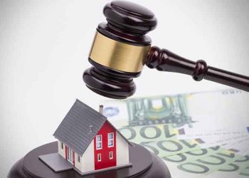 Απόφαση κατά των πλειστηριασμών και των κατασχέσεων