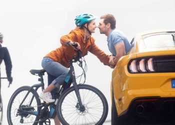 Καμπάνια «Share The Road» από τη Ford