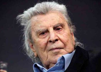 Μίκης Θεοδωράκης: Ιστορική ήττα και εθνική μειοδοσία το «Βόρεια Μακεδονία»