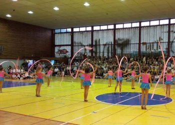 Eλεύθερη, ενόργανη και ρυθμική γυμναστική από τα παιδιά