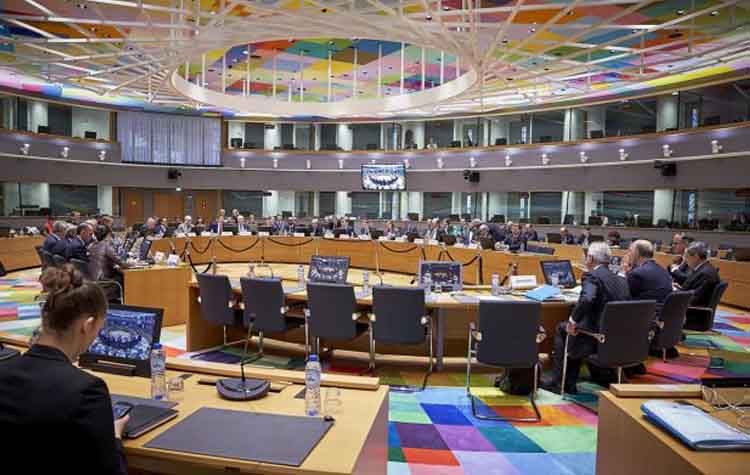 Eurogroup: 10ετής επιμήκυνση στο χρέος και δόση 15 δισ. ευρώ