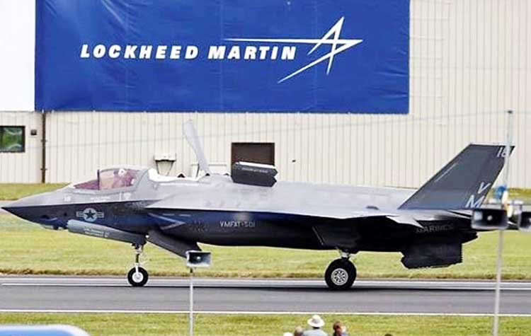 ΗΠΑ: Τυπώνουν δολάρια για όπλα