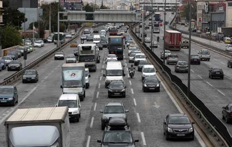 Τροχαίο στην κάθοδο της Κηφισίας στο ύψος του Νέου Ψυχικού