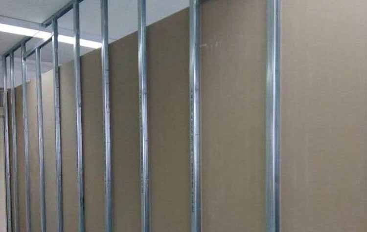 Συνεχίζονται οι εργασίες στο κτήριο του ΙΕΚ Κηφισιάς