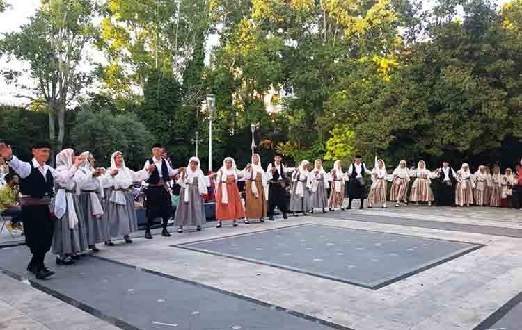 Φεστιβάλ Παραδοσιακών Χορών Ενηλίκων για 4η χρονιά