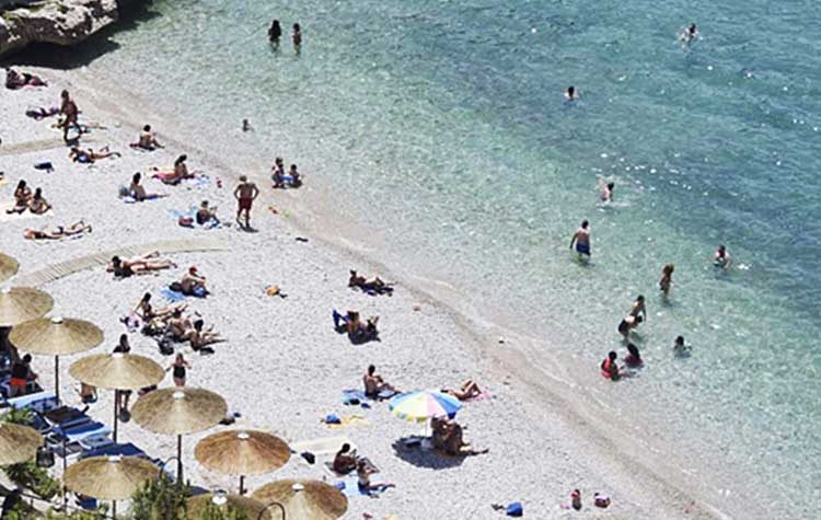 Ζέστη: Όλοι στις παραλίες