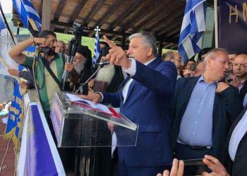 Παρών σε Σύνταγμα και Πρέσπες ο πρόεδρος της ΚΕΔΕ