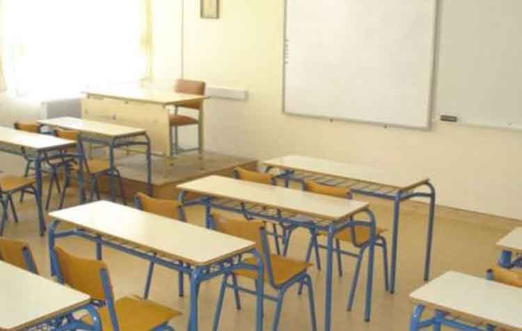 «Μπαλάκι» δεκάδες παιδιά στο όνομα της διαχείρισης των σχολικών μονάδων