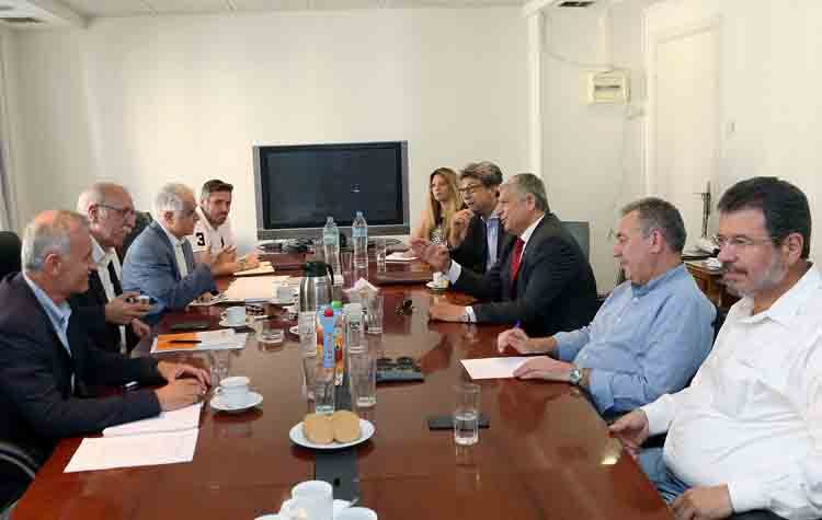 Συνάντηση ΚΕΔΕ με Βίτσα και Μπαλάφα για το προσφυγικό