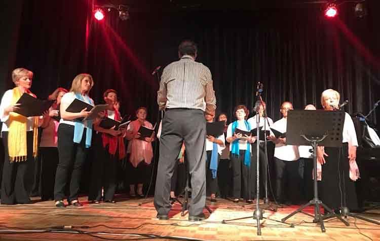 Στην εκδήλωση της Χορωδίας Κίνησης Πολιτών Λυκόβρυσης ο Δήμαρχος